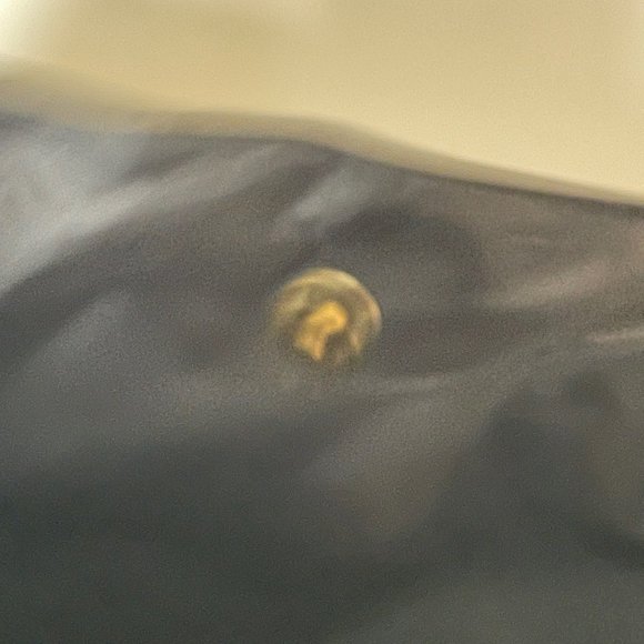 Signature Club A Black and Gold Tote/Shoulder Bag/Lace Effect - Picture 10 of 10